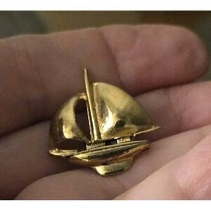Sailboat Brooch Gold Tone Small Pin
